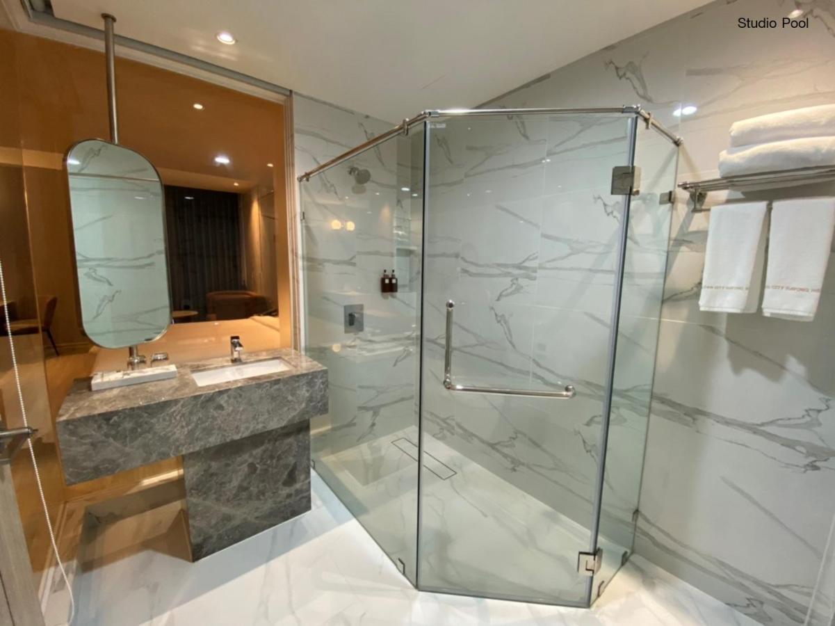 Golden City Rayong Hotel Екстериор снимка