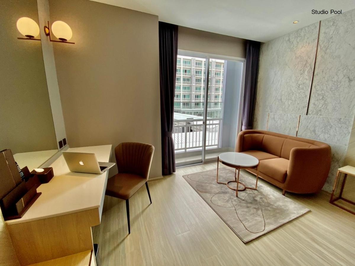 Golden City Rayong Hotel Екстериор снимка