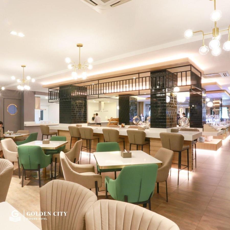 Golden City Rayong Hotel Екстериор снимка