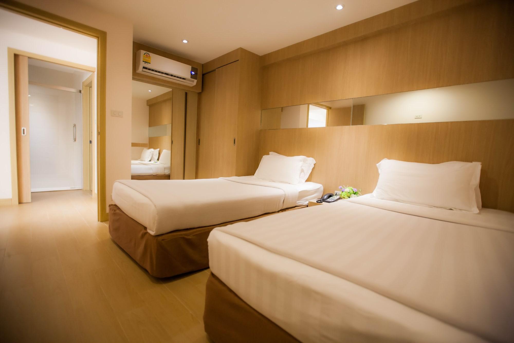 Golden City Rayong Hotel Екстериор снимка