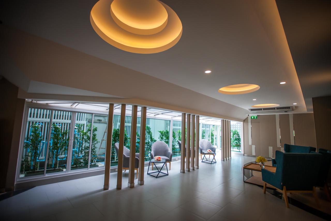 Golden City Rayong Hotel Екстериор снимка